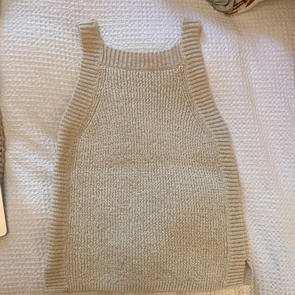 NWOT Jcrew Sweater tank - Picture 3 of 4